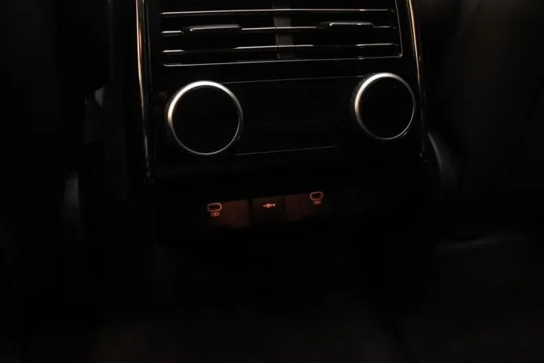 Land Rover Range Rover Sport din 2024 cu 20.990 km - oferta LAN112751 - foto 17