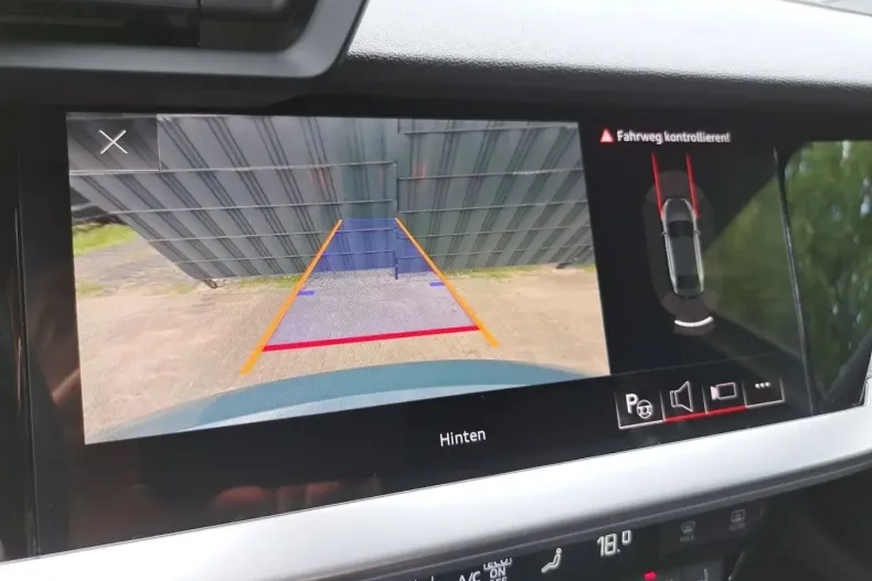 Audi RS3 din 2024 cu 19.115 km - oferta AUD112752 - foto 9