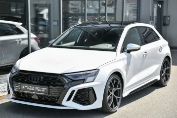 Audi RS3 din 2024 - oferta AUD112753