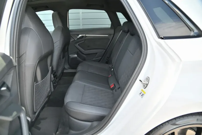 Audi RS3 din 2024 cu 12.987 km - oferta AUD112753 - foto 15