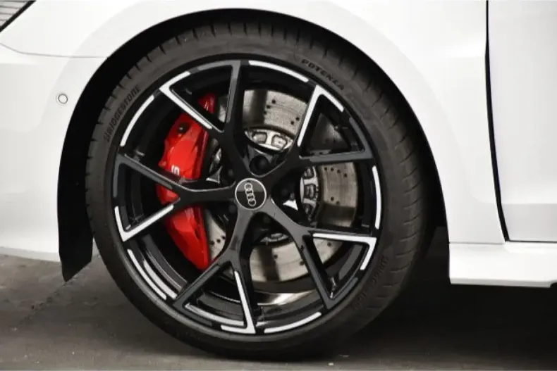 Audi RS3 din 2024 cu 15.171 km - oferta AUD112754 - foto 13