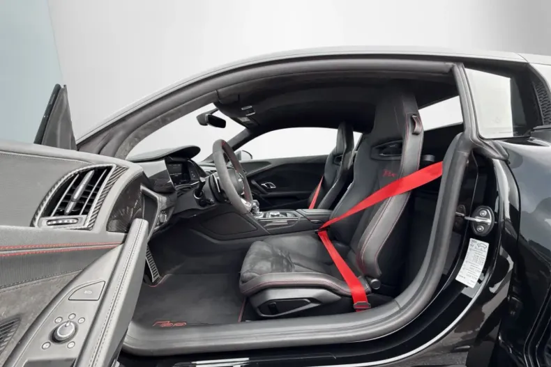 Audi R8 din 2023 cu 7.500 km - oferta AUD112755 - foto 16