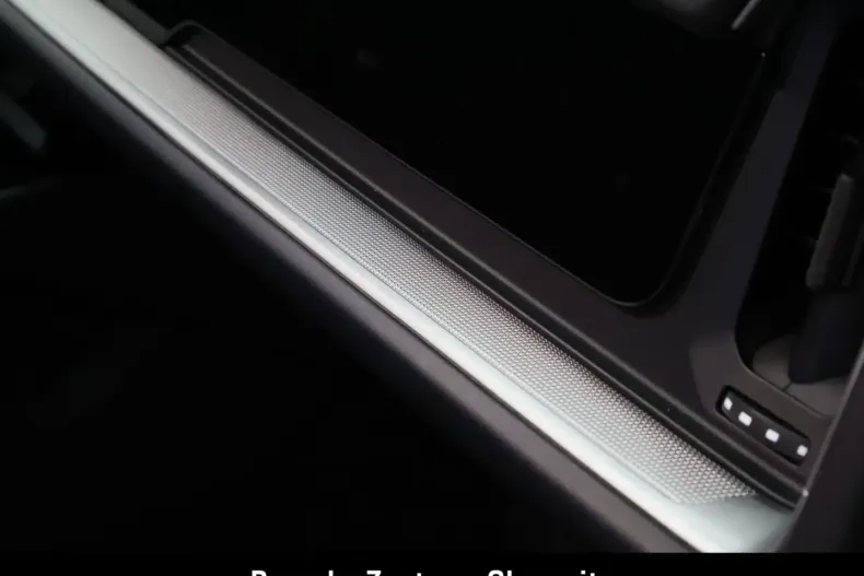 Porsche Cayenne din 2023 cu 19.890 km - oferta POR112761 - foto 29