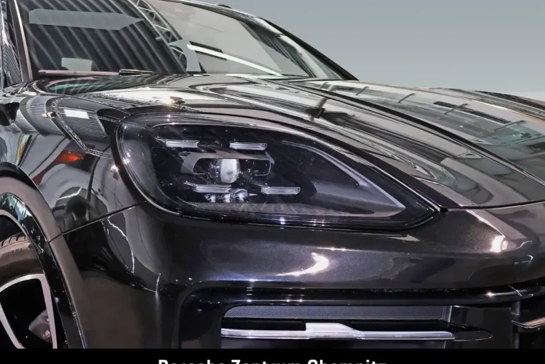 Porsche Cayenne din 2023 cu 19.890 km - oferta POR112761 - foto 30