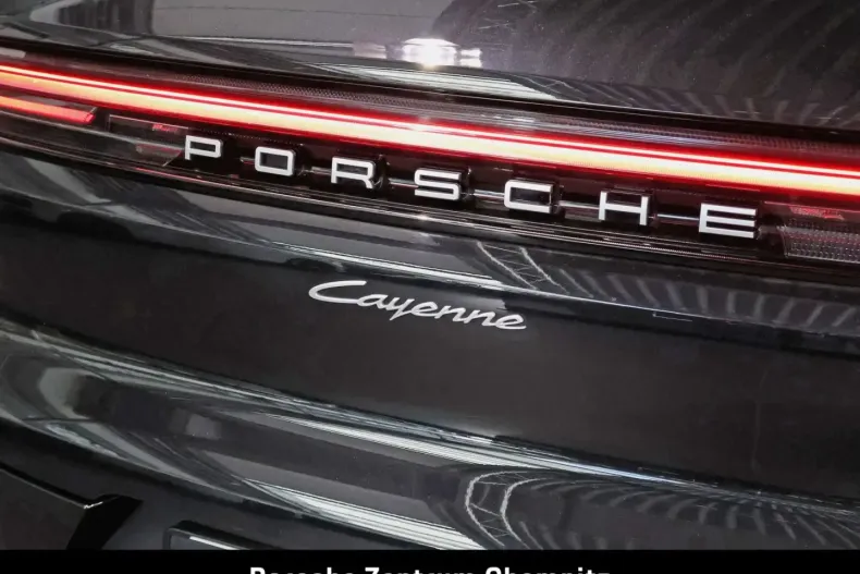 Porsche Cayenne din 2023 cu 19.890 km - oferta POR112761 - foto 33