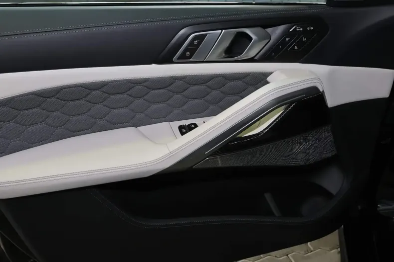 BMW X6 M din 2024 cu 12.720 km - oferta BMW112765 - foto 13