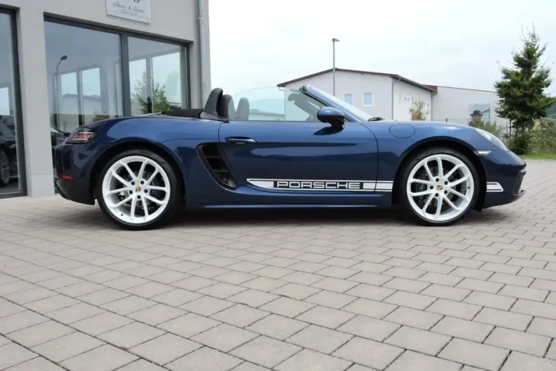 Porsche Boxster din 2023 cu 5.450 km - oferta POR112772 - foto 2