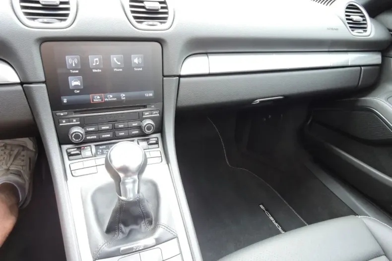 Porsche Boxster din 2023 cu 5.450 km - oferta POR112772 - foto 11