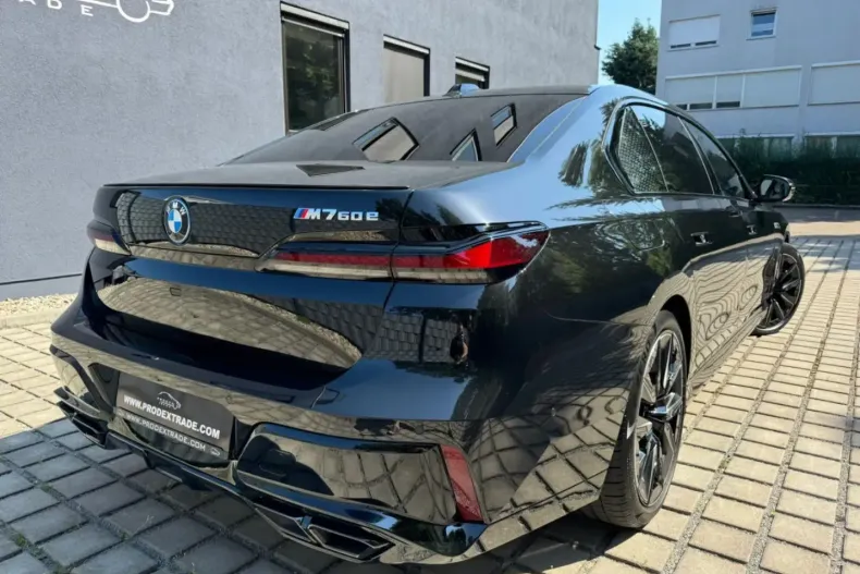 BMW M760 din 2024 cu 5.000 km - oferta BMW112774 - foto 7