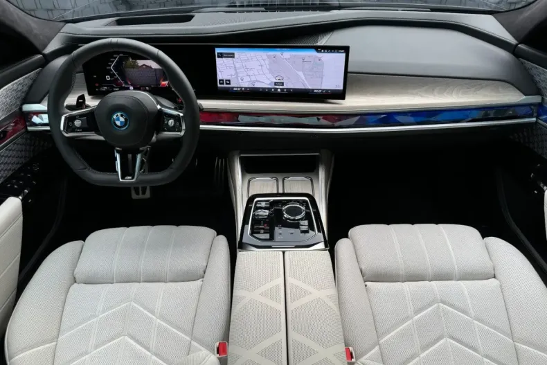 BMW M760 din 2024 cu 5.000 km - oferta BMW112774 - foto 11