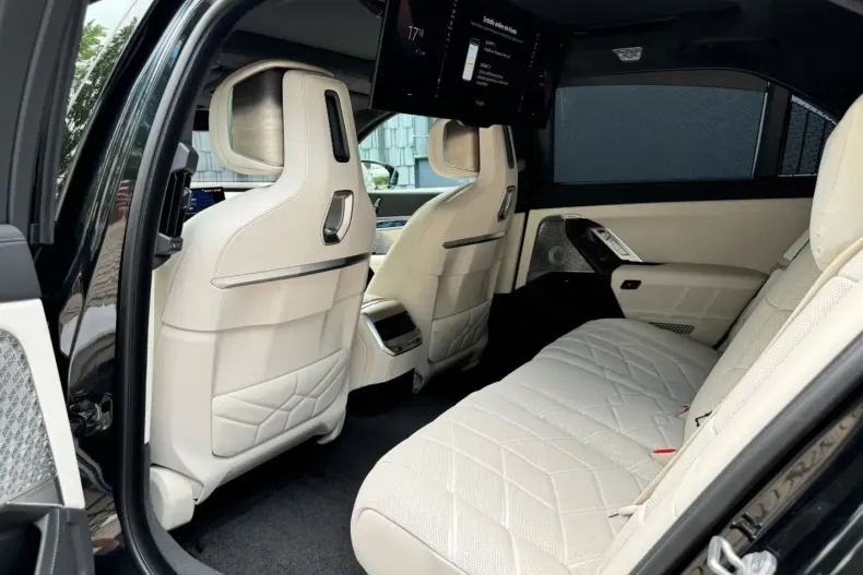 BMW M760 din 2024 cu 5.000 km - oferta BMW112774 - foto 15