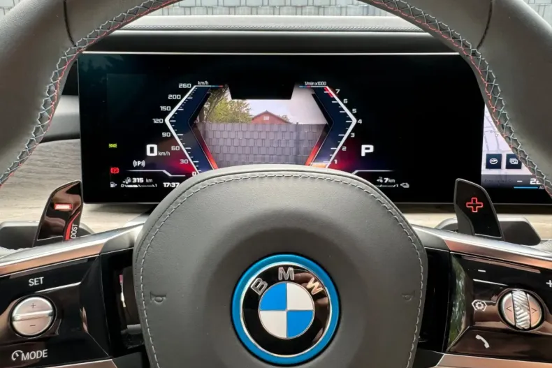 BMW M760 din 2024 cu 5.000 km - oferta BMW112774 - foto 20