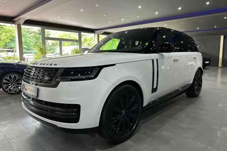 Land Rover Range Rover din 2023 cu 31.000 km - oferta LAN112775 - foto 1