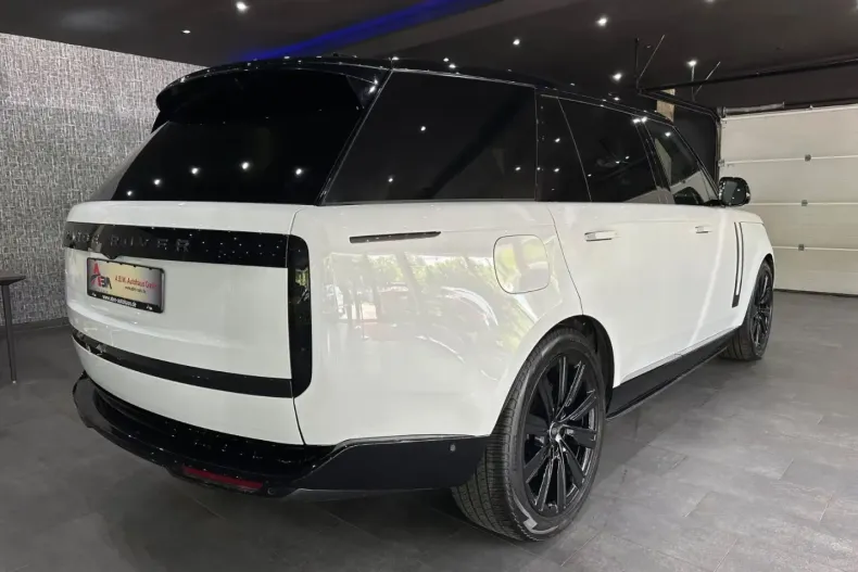 Land Rover Range Rover din 2023 cu 31.000 km - oferta LAN112775 - foto 6