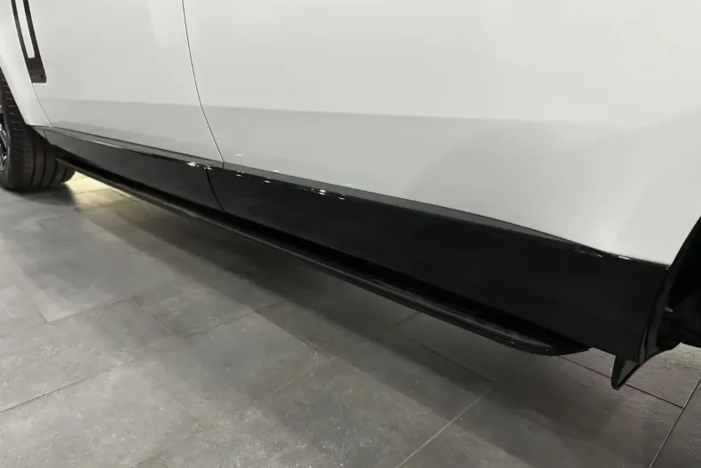 Land Rover Range Rover din 2023 cu 31.000 km - oferta LAN112775 - foto 19