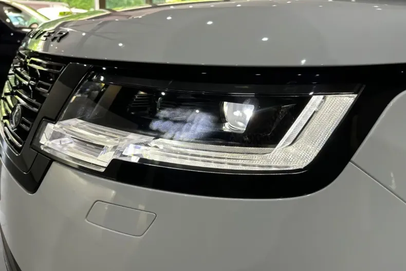 Land Rover Range Rover din 2023 cu 31.000 km - oferta LAN112775 - foto 28