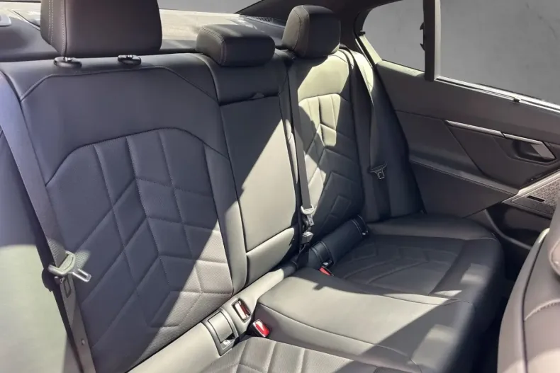 BMW 550 din 2024 cu 3.500 km - oferta BMW112783 - foto 5