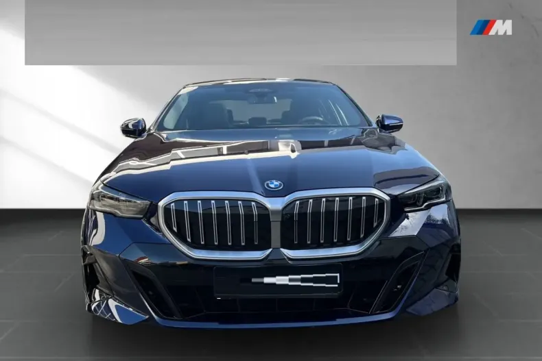 BMW 550 din 2024 cu 3.500 km - oferta BMW112783 - foto 11