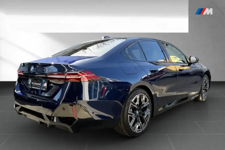 BMW 550 din 2024 cu 3.500 km - oferta BMW112783 - foto 16