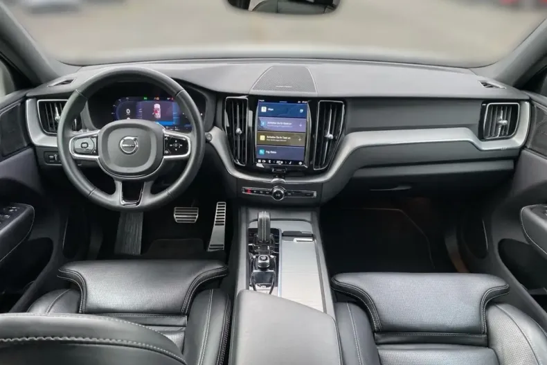 Volvo XC60 din 2021 cu 43.990 km - oferta VOL112784 - foto 10