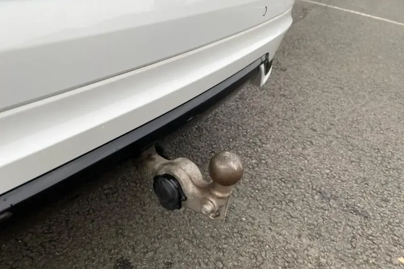 Volvo XC60 din 2021 cu 43.990 km - oferta VOL112784 - foto 13