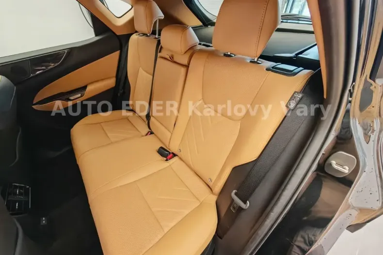 Lexus NX 350h din 2024 cu 8.830 km - oferta LEX112787 - foto 8