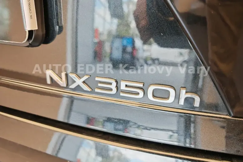 Lexus NX 350h din 2024 cu 8.830 km - oferta LEX112787 - foto 13