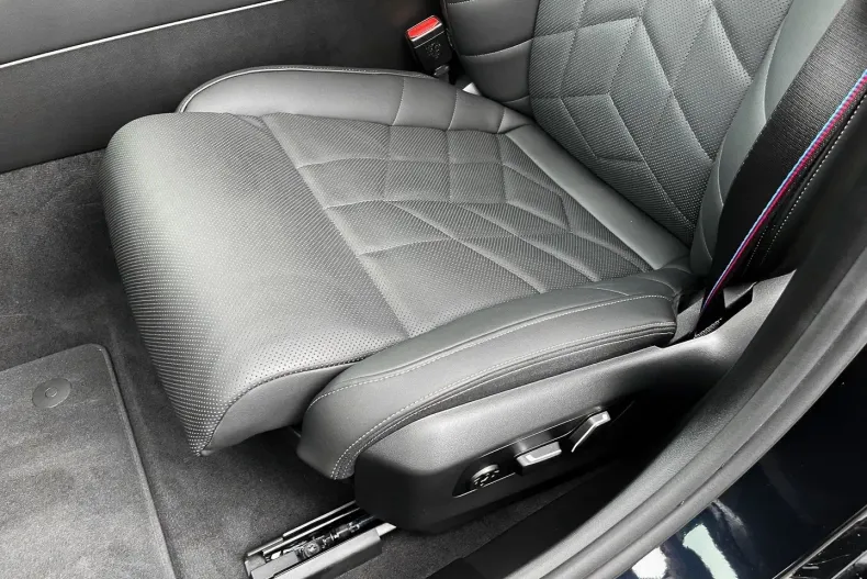 BMW 550 din 2024 cu 3.500 km - oferta BMW112788 - foto 15