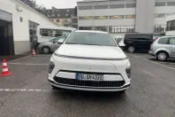 Hyundai KONA din 2023 cu 9.850 km - oferta HYU112789 - foto 6