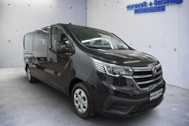 Renault Trafic din 2024 cu 25.300 km - oferta REN112793 - foto 2