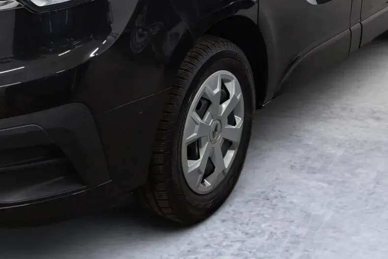 Renault Trafic din 2024 cu 25.300 km - oferta REN112793 - foto 6