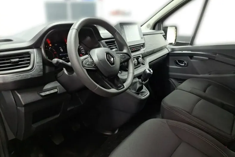 Renault Trafic din 2024 cu 25.300 km - oferta REN112793 - foto 9