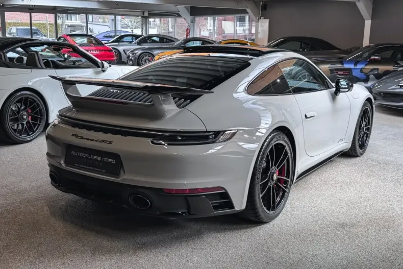 Porsche 911 din 2024 cu 3.570 km - oferta POR112796 - foto 9