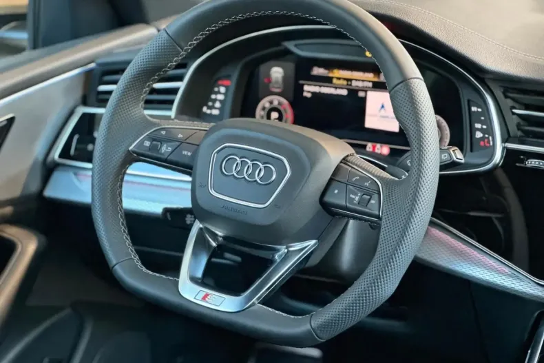 Audi Q8 din 2025 cu 50 km - oferta AUD112802 - foto 15