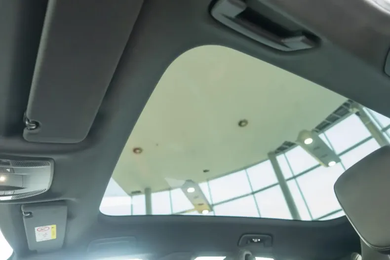 Porsche Taycan din 2022 cu 53.617 km - oferta POR112807 - foto 15