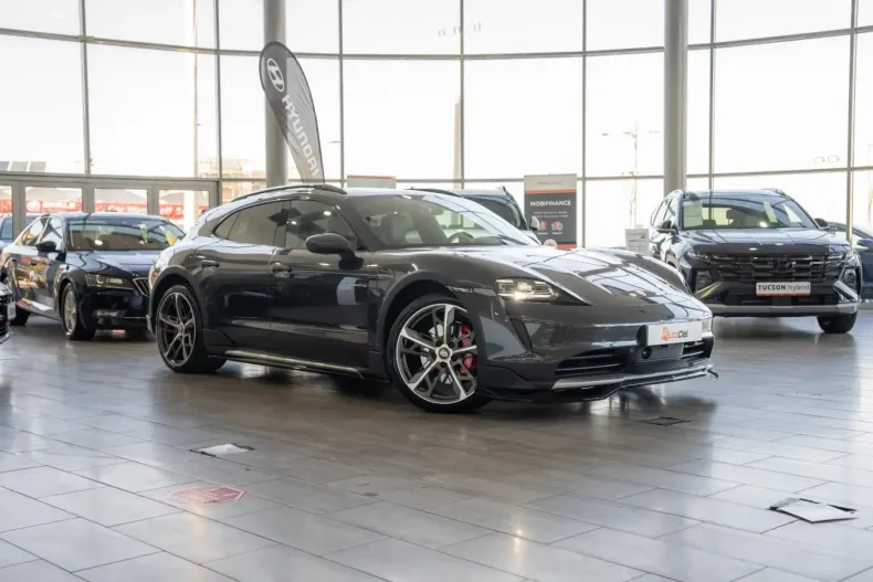 Porsche Taycan din 2022 cu 53.617 km - oferta POR112807 - foto 26