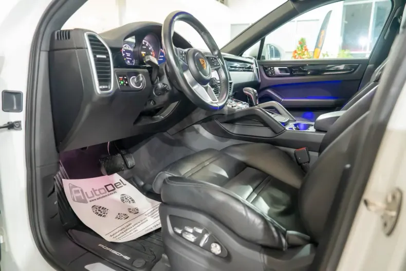 Porsche Cayenne Coupe din 2020 cu 87.057 km - oferta POR112812 - foto 10