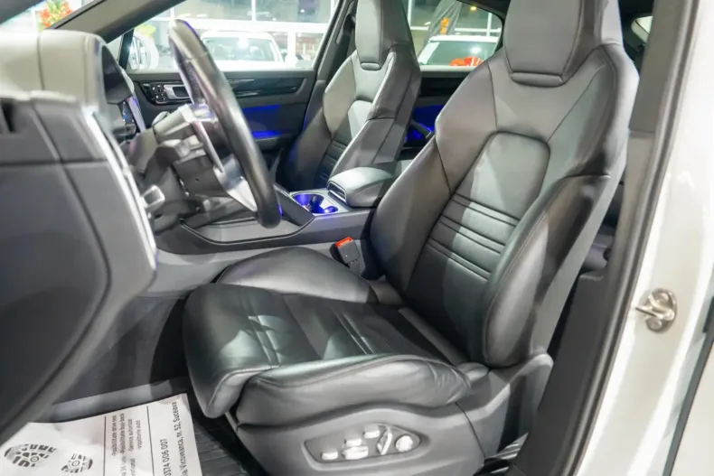 Porsche Cayenne Coupe din 2020 cu 87.057 km - oferta POR112812 - foto 11