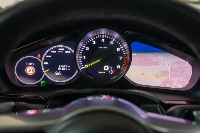 Porsche Cayenne Coupe din 2020 cu 87.057 km - oferta POR112812 - foto 13