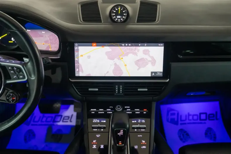 Porsche Cayenne Coupe din 2020 cu 87.057 km - oferta POR112812 - foto 14