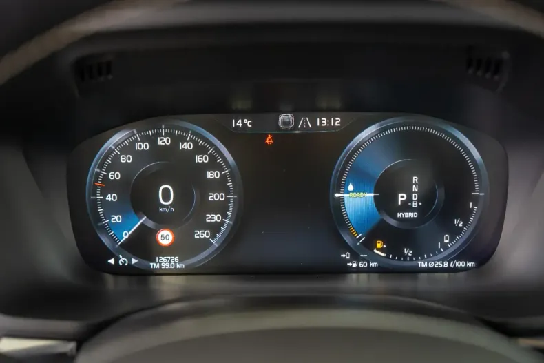 Volvo XC40 din 2020 cu 126.619 km - oferta VOL112814 - foto 13