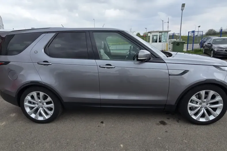 Land Rover Discovery din 2021 cu 80.692 km - oferta LAN112818 - foto 8