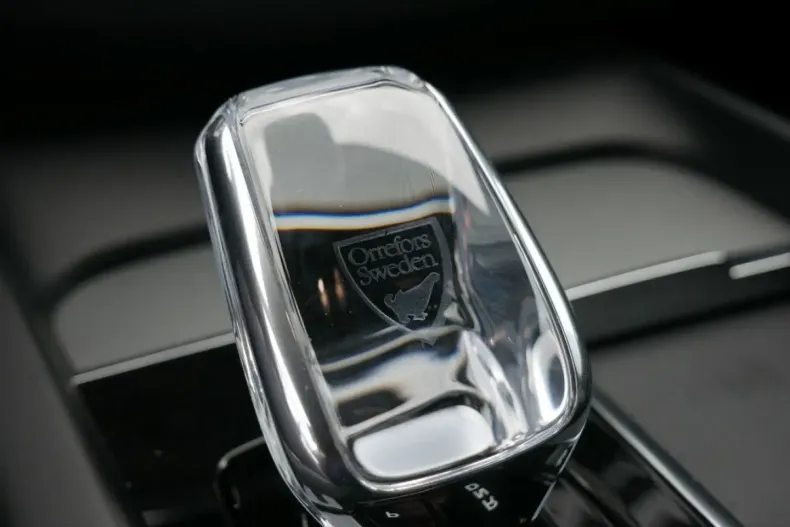 Volvo XC60 din 2024 cu 14.276 km - oferta VOL112819 - foto 19