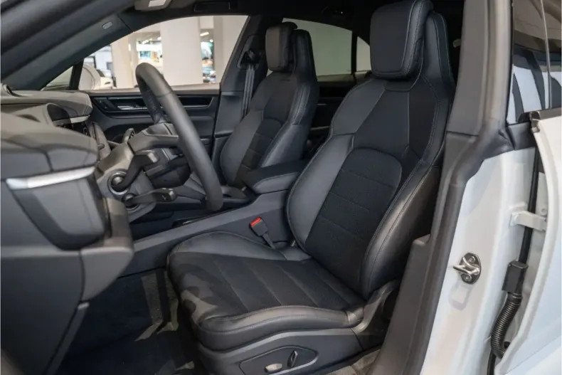 Porsche Macan din 2024 cu 9.000 km - oferta POR112820 - foto 17