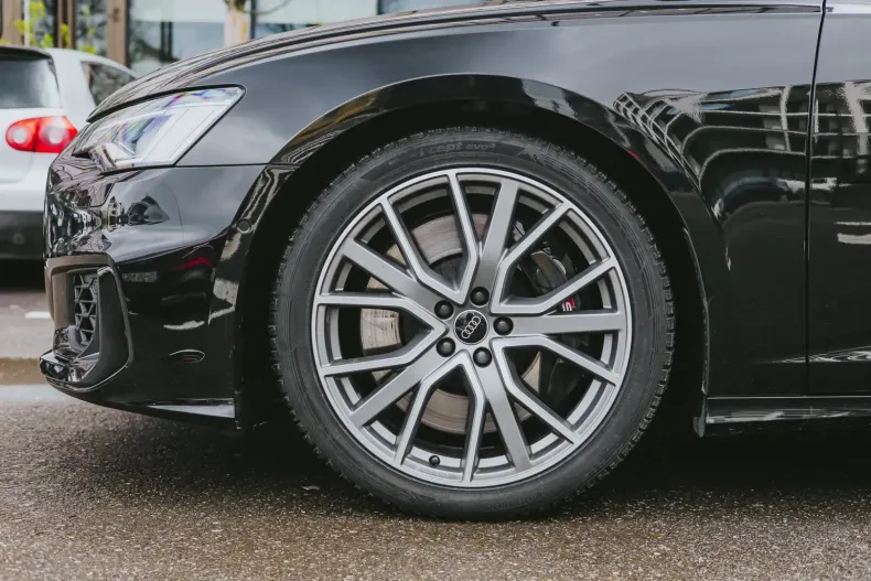 Audi S6 din 2023 cu 19.750 km - oferta AUD112832 - foto 4