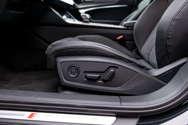 Audi S6 din 2023 cu 19.750 km - oferta AUD112832 - foto 13