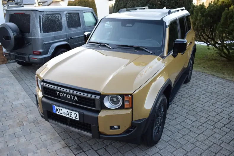 Toyota Land Cruiser din 2025 cu 5.900 km - oferta TOY112836 - foto 4