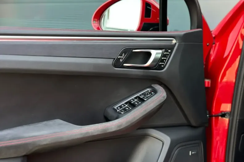 Porsche Macan din 2021 cu 78.000 km - oferta POR112837 - foto 11