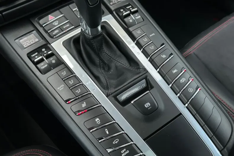 Porsche Macan din 2021 cu 78.000 km - oferta POR112837 - foto 14