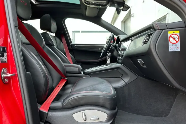 Porsche Macan din 2021 cu 78.000 km - oferta POR112837 - foto 18